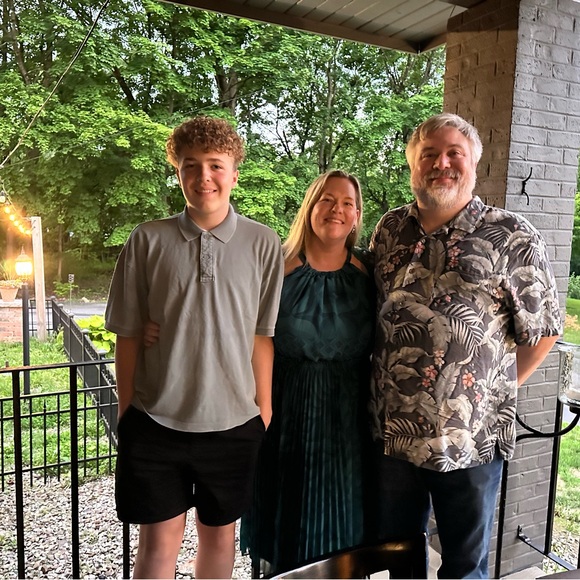 MEET THE POSHER💗 - Picture 2 of 6